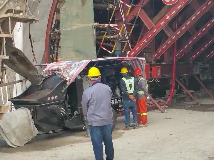 青科重工隧道二襯專用泵：以強(qiáng)勁性能護(hù)航隧道施工進(jìn)度/